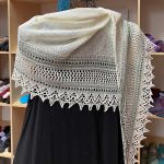 Asymmetrical Shawl *Eleonore*